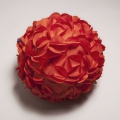 BPR-30001 Rose Petals Round Red